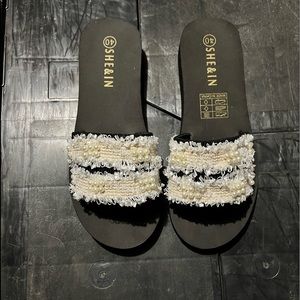 Faux Pearl design slides